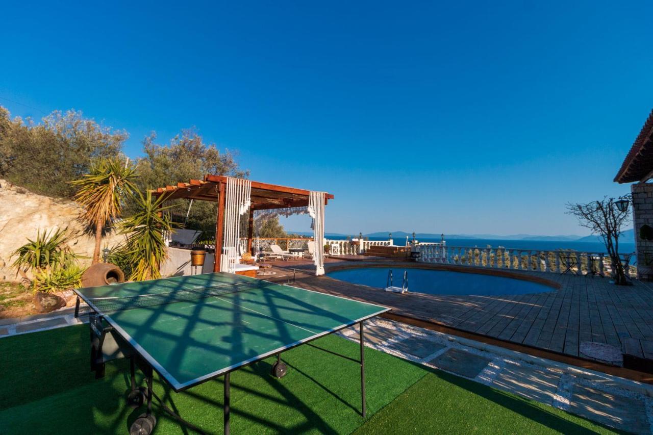 Eva'S Luxury Villa Kritharia  Exterior photo