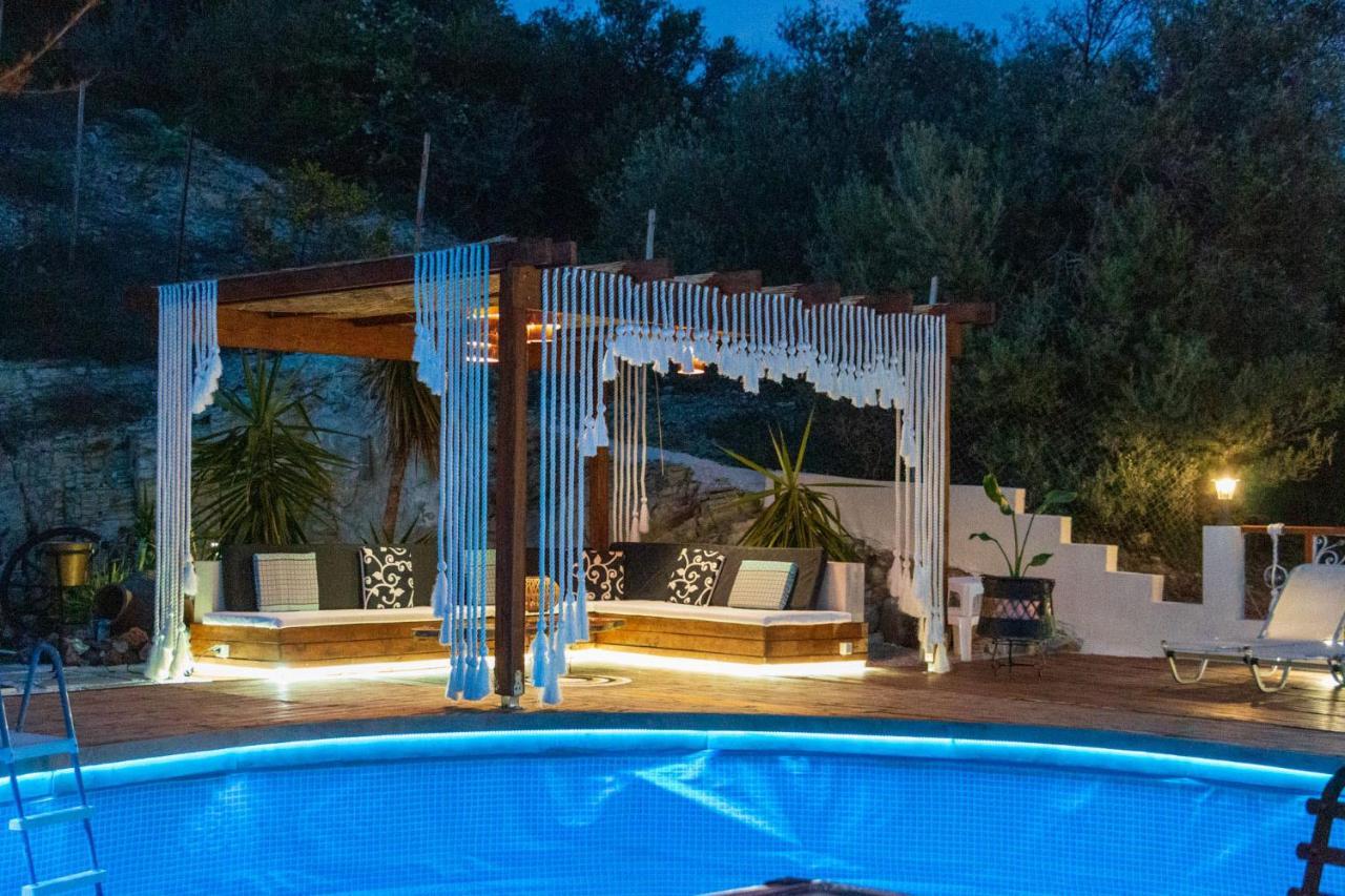 Eva'S Luxury Villa Kritharia  Exterior photo